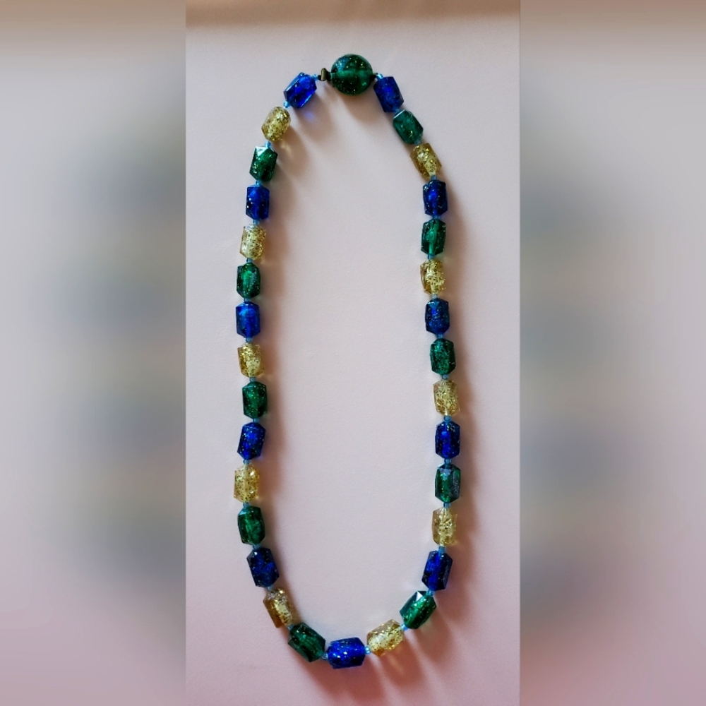 Austrian vintage necklace clip  blue
